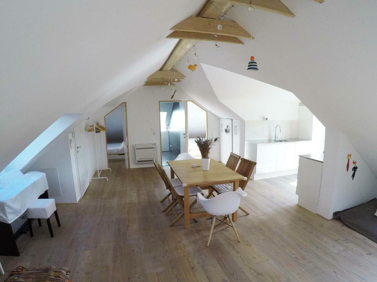 Hvar Attic Modern Design - Town Center With A Great View Hvar Town Esterno foto